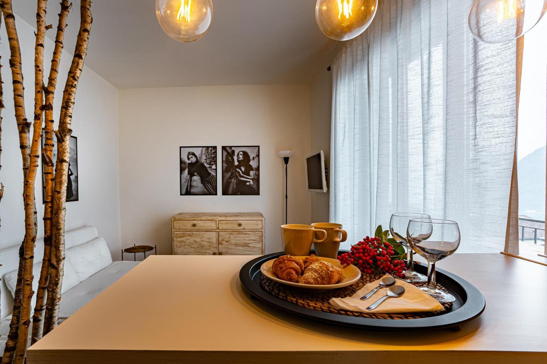 Casa Paris Apartman Sale Marasino Kültér fotó